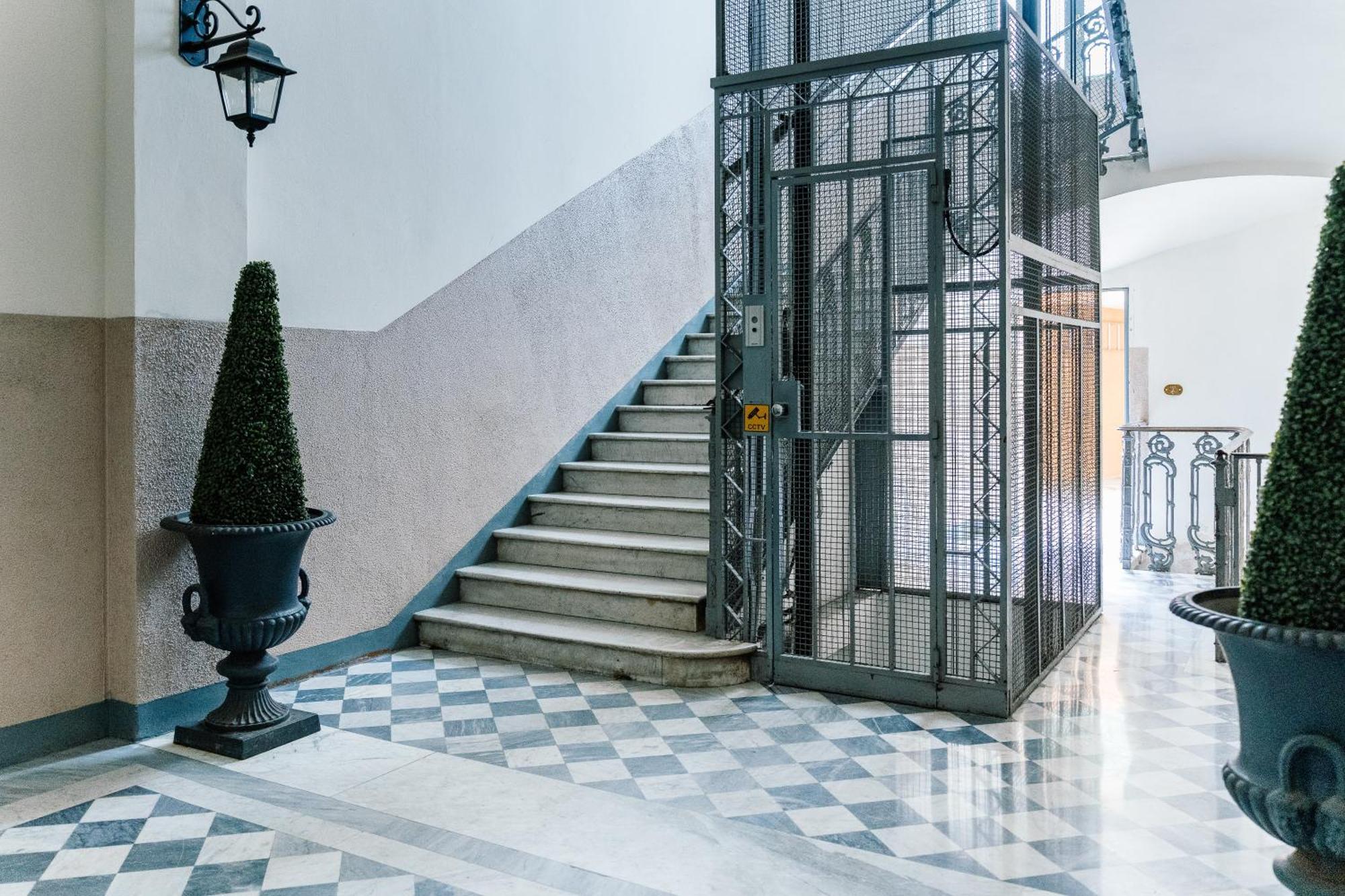 Indipendenza Mansion City Centre بولونيا المظهر الخارجي الصورة